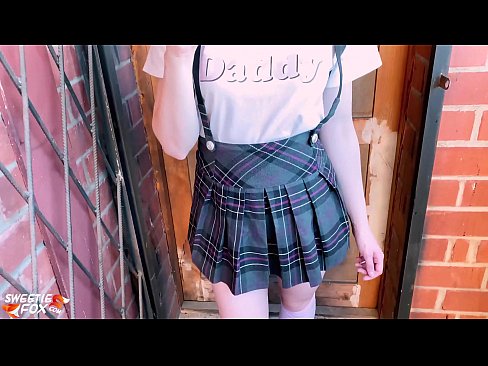 ❤️ Schoolgirl ດູດ dick ຂອງນາງເລິກແລະ fucks ແທນທີ່ຈະຫ້ອງຮຽນ. ️❌ ໜັງໂປ້ ຢູ່ພວກເຮົາ ❌❤
